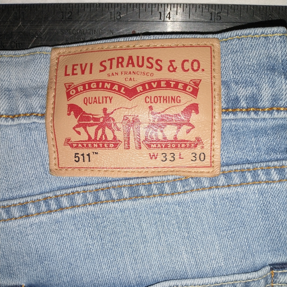 Levi's 511 slim straight leg faded 33x30